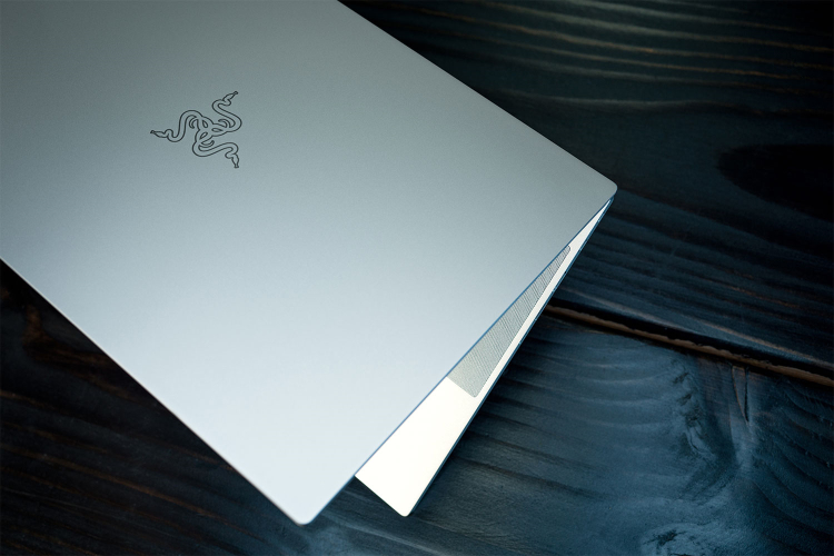 ریزر بلید 15 ادونسد / Razer Blade 15 Advanced