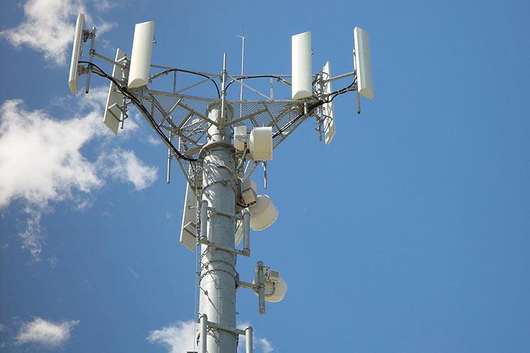 دکل مخابراتی / Cellphone Tower