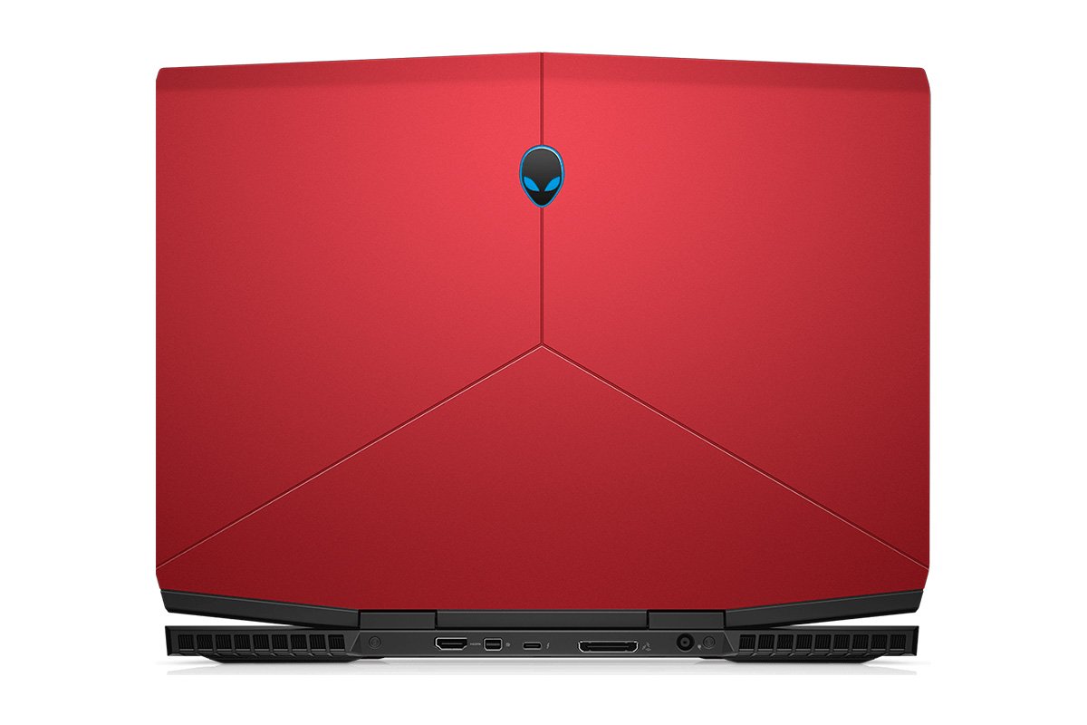 Alienware m15